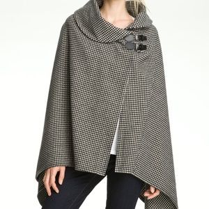 Ralph Lauren bridle buckle cape